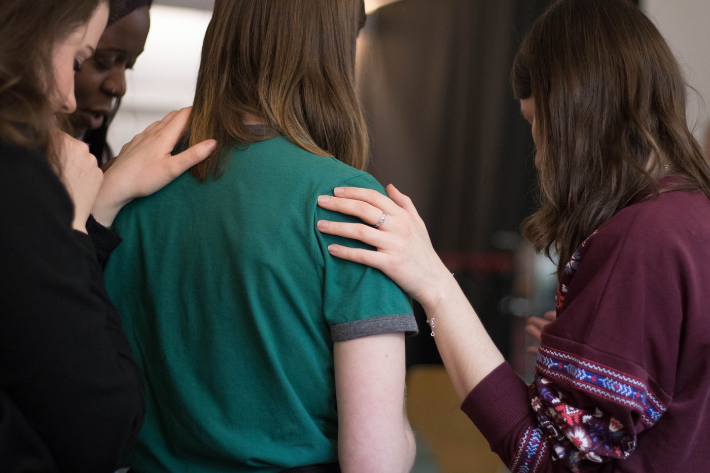 Why Viewers Remember Imperfect Performances