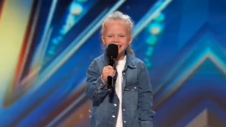 7-Year-Old Dancer Walks Onstage And Stuns Everyone With Mind-Blowing Routine