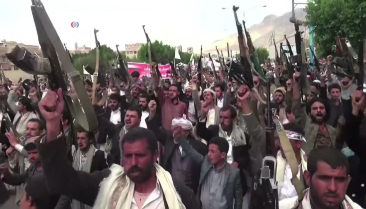 Houthis Seize Strategic Red Sea Port in Major Regional Shift