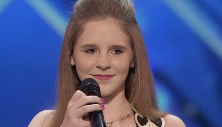 When 12-Year-Old Kadie Lynn Stepped Up To Sing, Simon Cowell Stopped